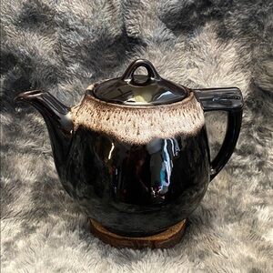 Vintage MCM Royal Canadian Art Pottery  Canada Brown/Black